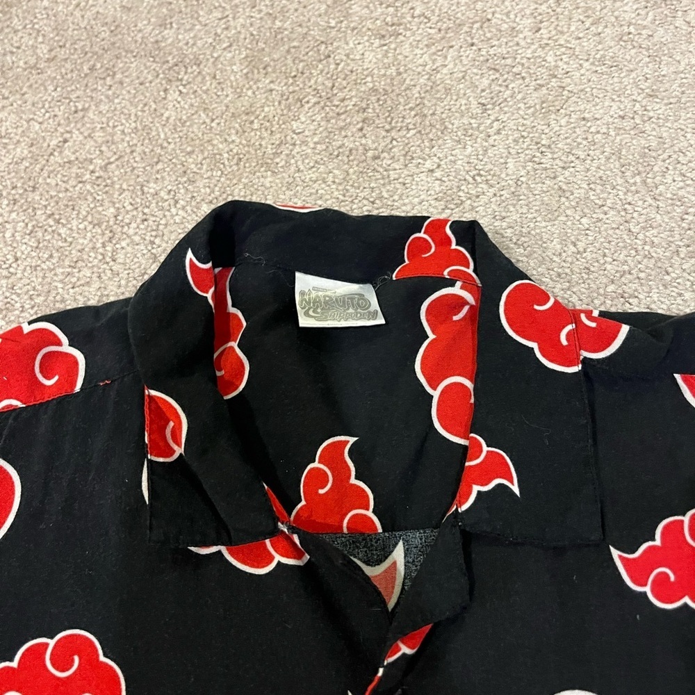 Naruto Akatsuki Cloud Button Down Shirt - Picture 5 of 8